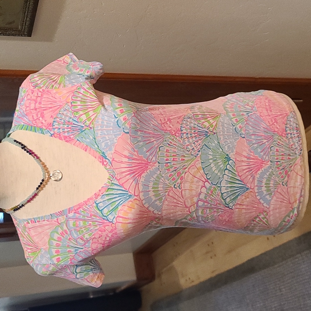 Lilly Pultizer top